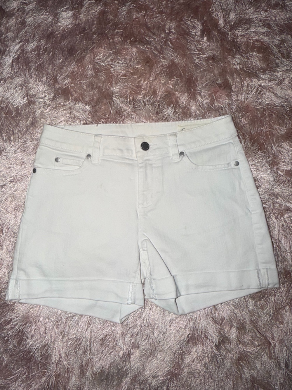 Vince Camuto White Denim Ankle-Length Shorts
